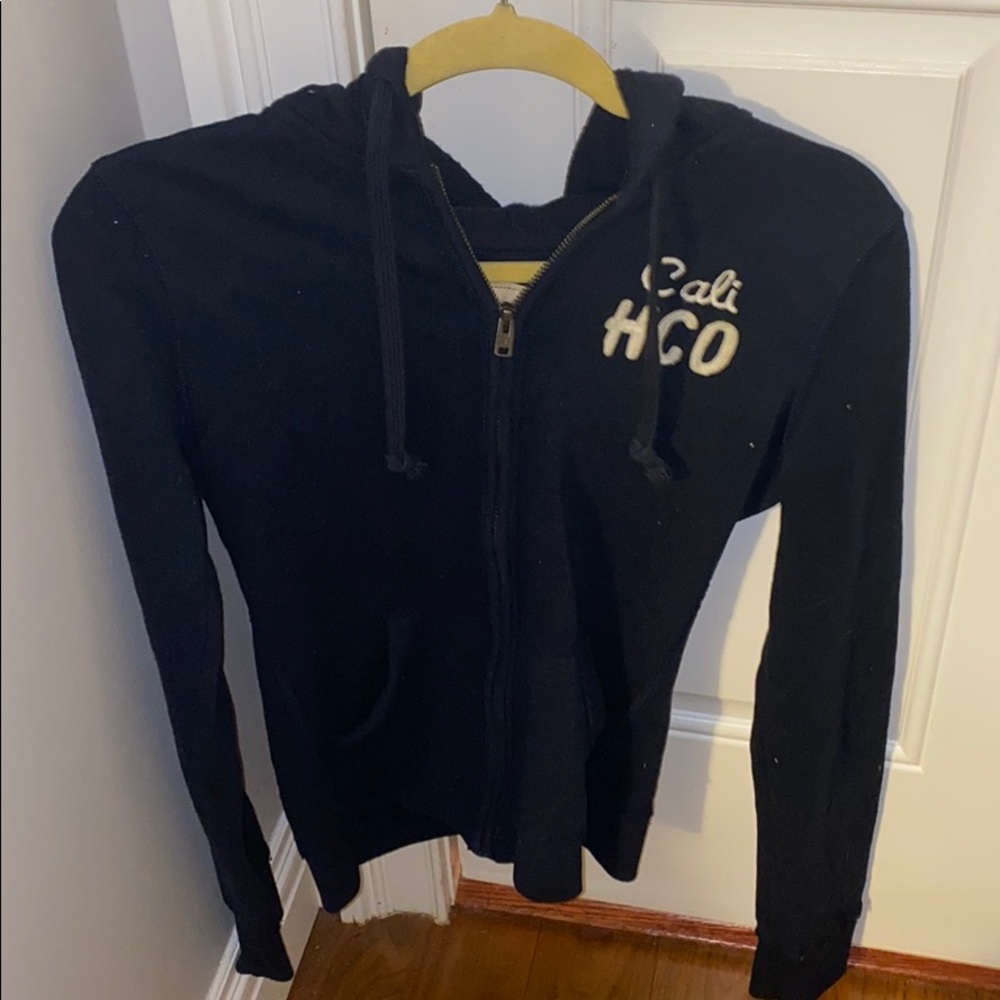 Hollister Sweatshirt #Hollister #Medium